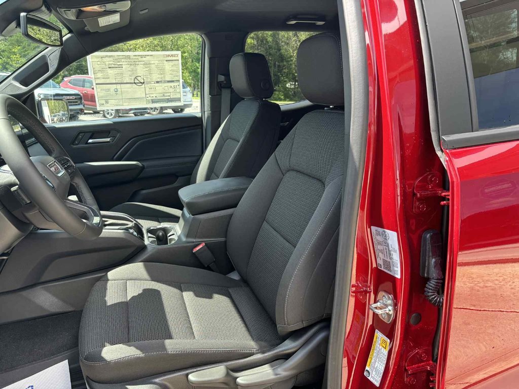 2025 GMC Canyon ELEVATION in Edmundston, New Brunswick - 11 - w1024h768px