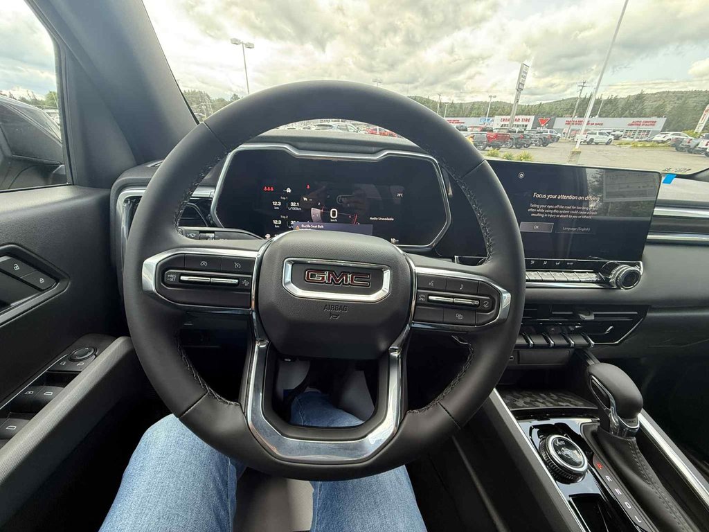 2026 GMC Canyon ELEVATION in Edmundston, New Brunswick - 14 - w1024h768px