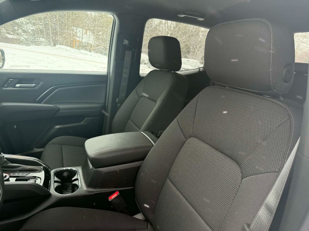 2026 GMC Canyon ELEVATION in Edmundston, New Brunswick - 13 - w1024h768px