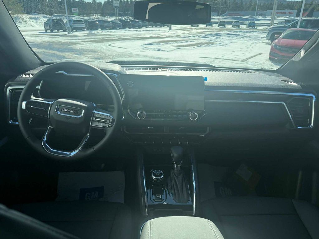 2026 GMC Canyon ELEVATION in Edmundston, New Brunswick - 14 - w1024h768px