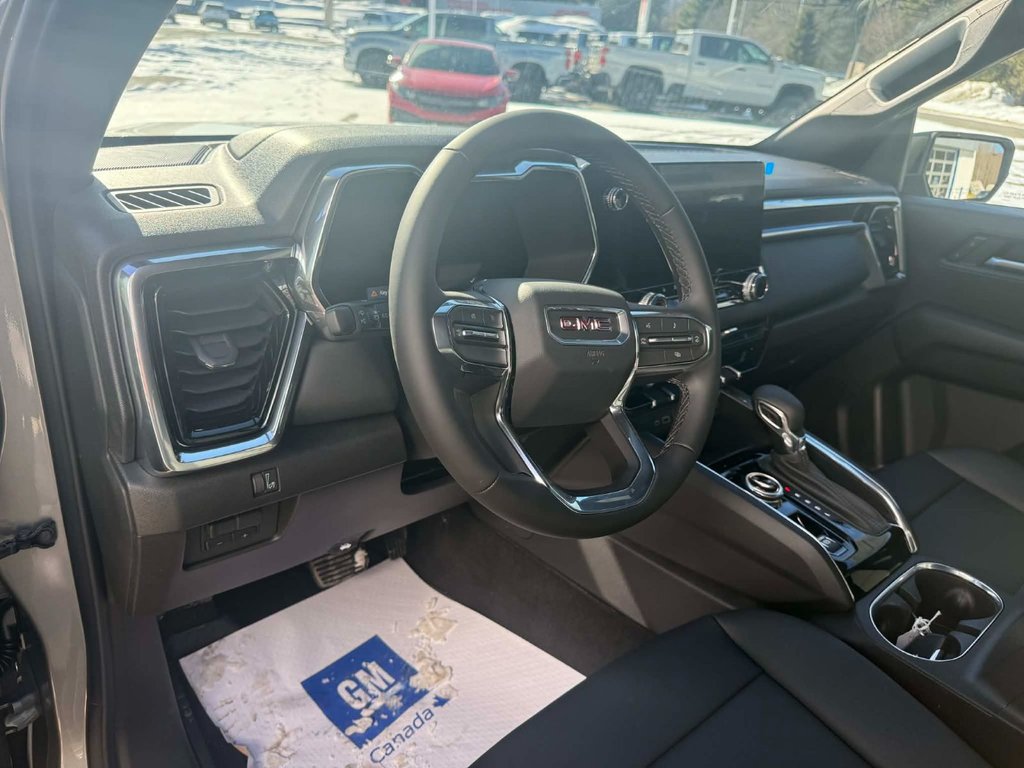 2026 GMC Canyon ELEVATION in Edmundston, New Brunswick - 13 - w1024h768px