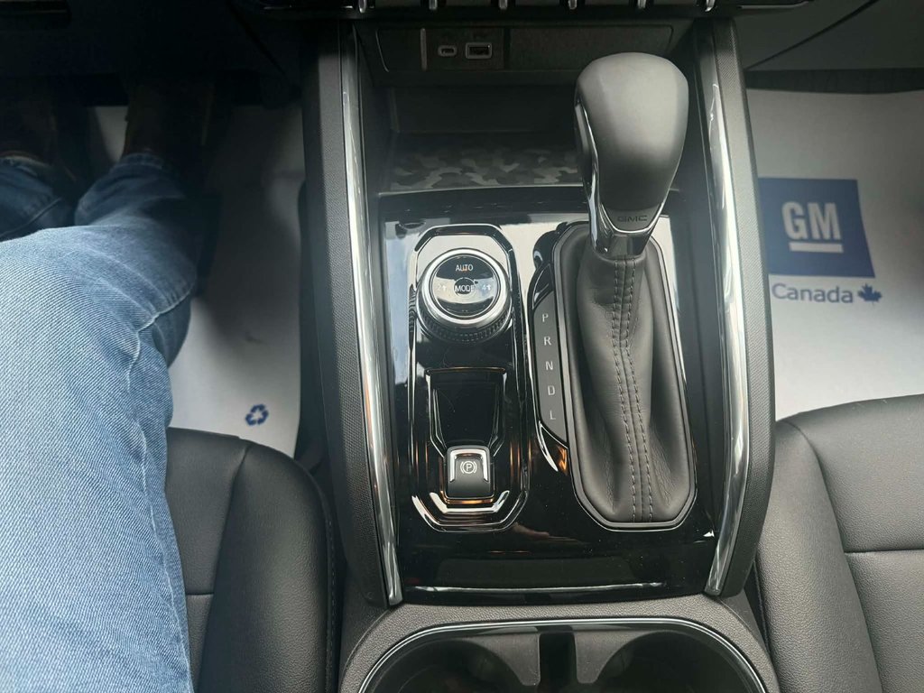 2026 GMC Canyon ELEVATION in Edmundston, New Brunswick - 15 - w1024h768px