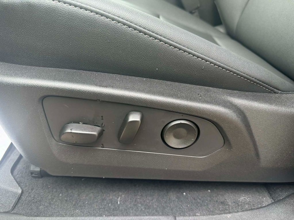 2026 GMC Canyon ELEVATION in Edmundston, New Brunswick - 7 - w1024h768px