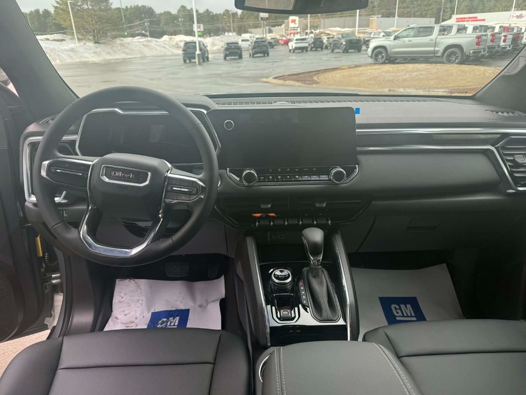 2026 GMC Canyon ELEVATION in Edmundston, New Brunswick - 8 - w1024h768px