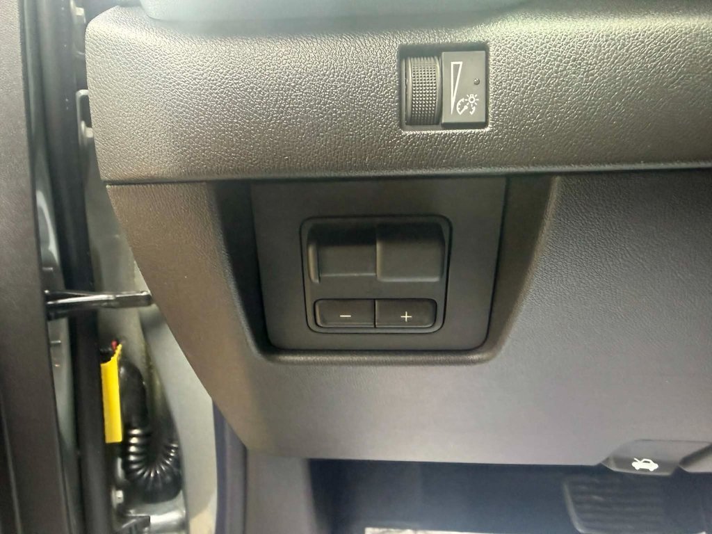 2026 GMC Canyon ELEVATION in Edmundston, New Brunswick - 12 - w1024h768px