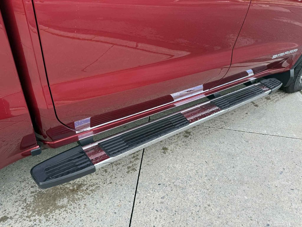 2019 GMC Sierra 1500 SLT in Edmundston, New Brunswick - 15 - w1024h768px