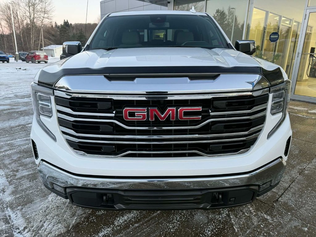 2022 GMC Sierra 1500 SLT in Edmundston, New Brunswick - 3 - w1024h768px