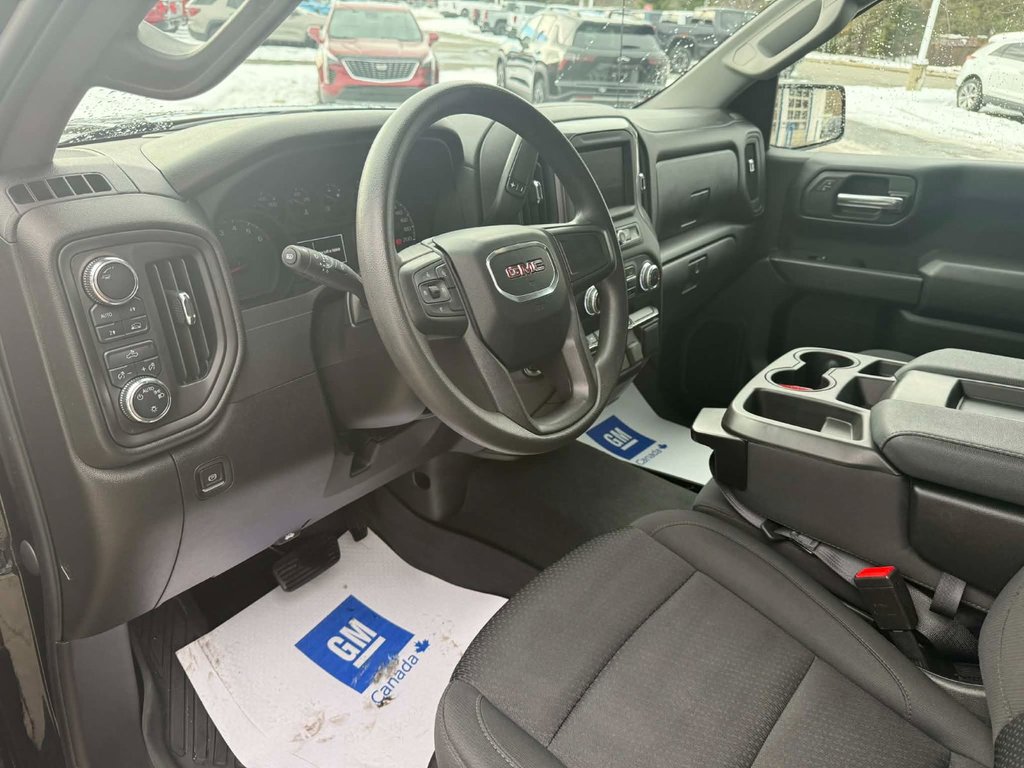 2023 GMC Sierra 1500 Pro in Edmundston, New Brunswick - 8 - w1024h768px