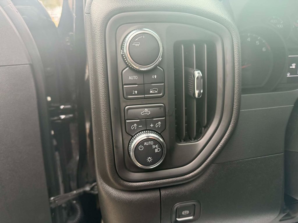 2023 GMC Sierra 1500 Pro in Edmundston, New Brunswick - 11 - w1024h768px