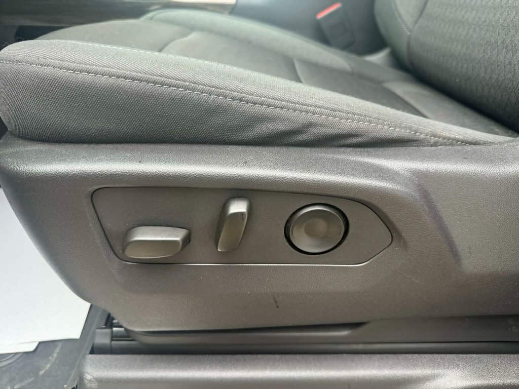 2024 GMC Sierra 1500 Elevation in Edmundston, New Brunswick - 19 - w1024h768px