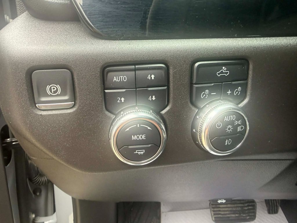 2024 GMC Sierra 1500 Elevation in Edmundston, New Brunswick - 17 - w1024h768px