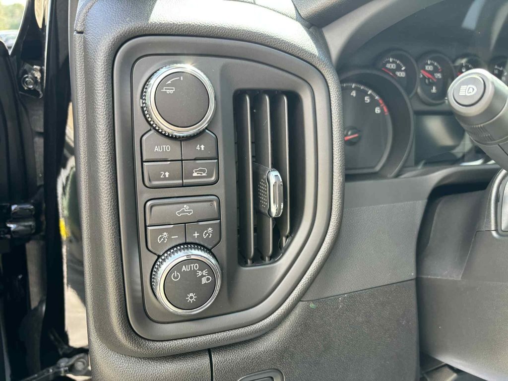 GMC Sierra 1500 PRO 2025 à Edmundston, Nouveau-Brunswick - 8 - w1024h768px