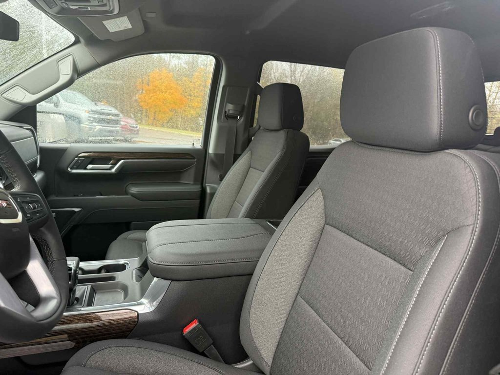 2026 GMC Sierra 1500 ELEVATION in Edmundston, New Brunswick - 11 - w1024h768px