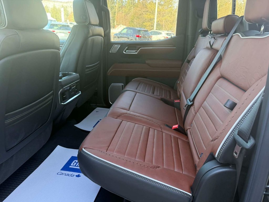 GMC Sierra 1500 DENALI ULTIMATE 2026 à Edmundston, Nouveau-Brunswick - 9 - w1024h768px