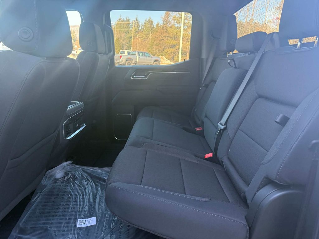 2026 GMC Sierra 1500 ELEVATION in Edmundston, New Brunswick - 16 - w1024h768px