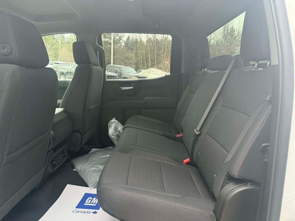 2026 GMC Sierra 1500 PRO in Edmundston, New Brunswick - 14 - w1024h768px