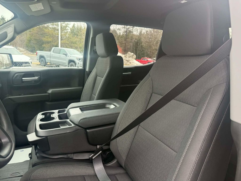 2026 GMC Sierra 1500 PRO in Edmundston, New Brunswick - 12 - w1024h768px