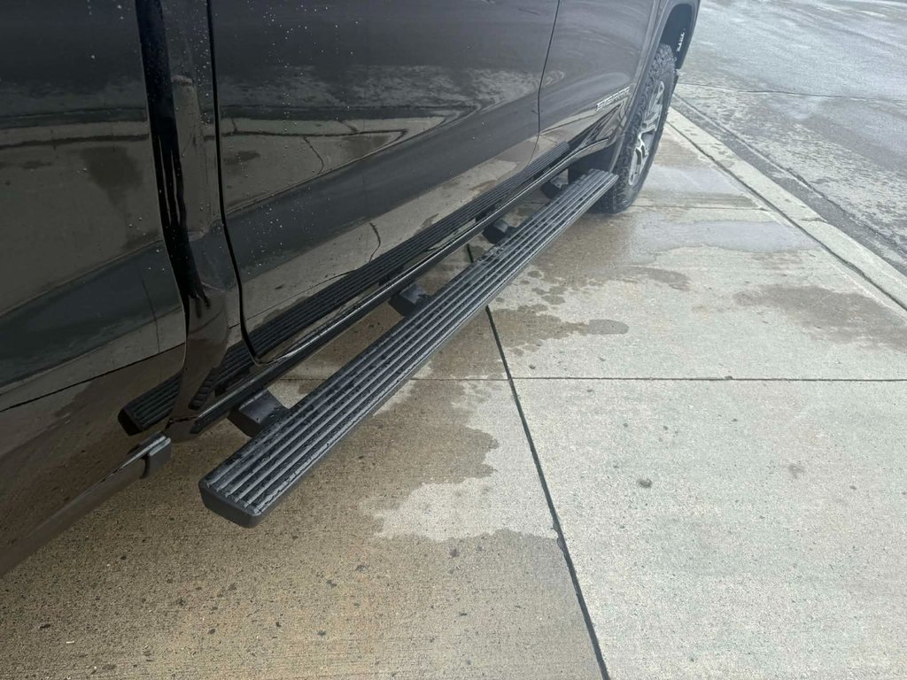 2026 GMC Sierra 1500 PRO in Edmundston, New Brunswick - 8 - w1024h768px