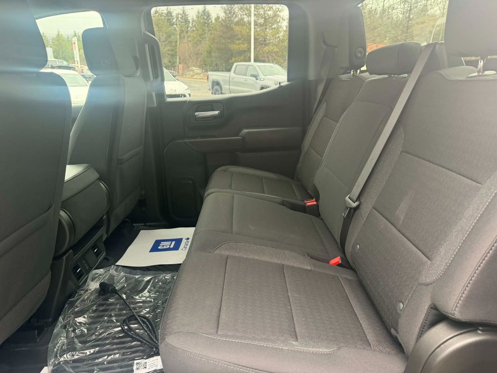 2026 GMC Sierra 1500 PRO in Edmundston, New Brunswick - 17 - w1024h768px