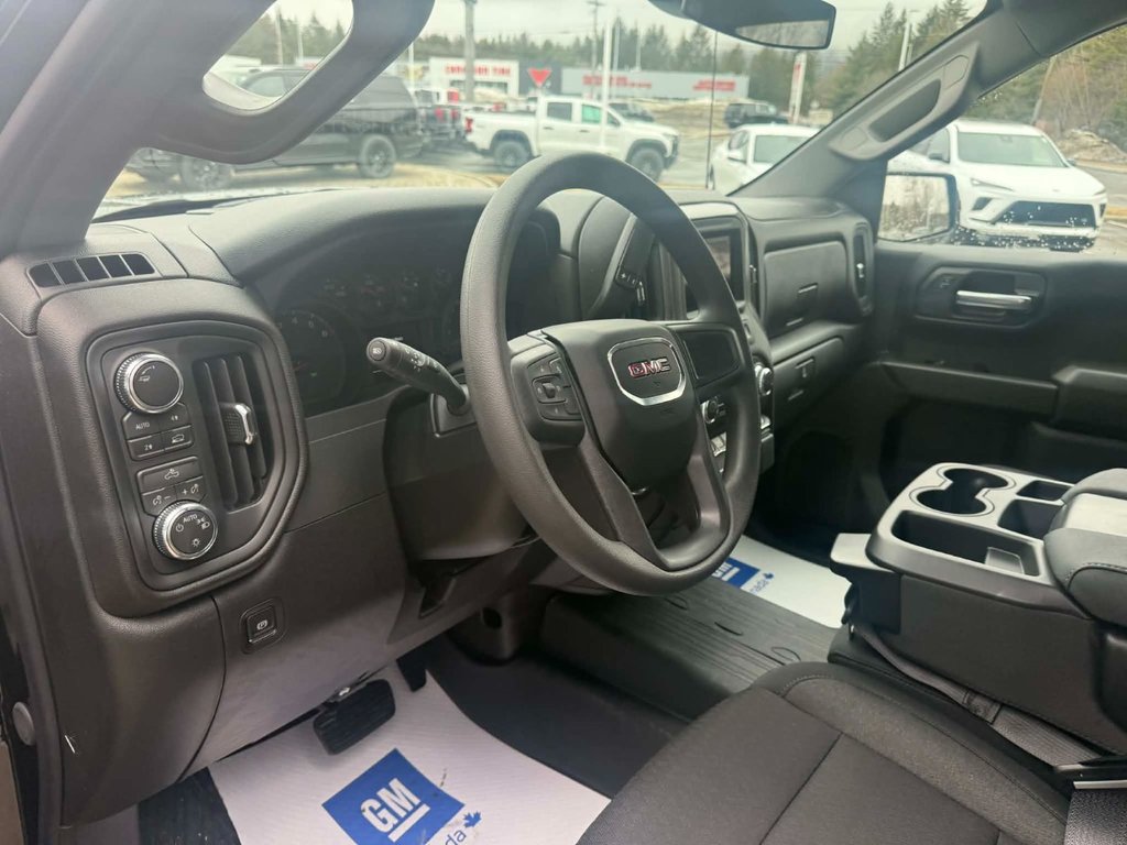 2026 GMC Sierra 1500 PRO in Edmundston, New Brunswick - 11 - w1024h768px