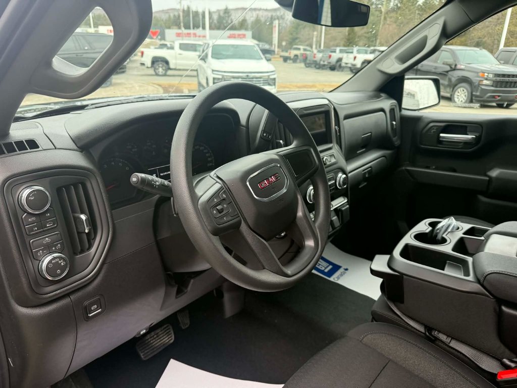 GMC Sierra 1500 PRO 2026 à Edmundston, Nouveau-Brunswick - 15 - w1024h768px