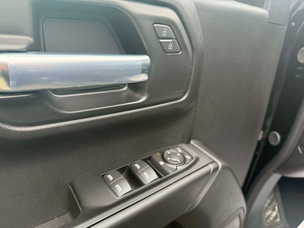 GMC Sierra 1500 PRO 2026 à Edmundston, Nouveau-Brunswick - 12 - w1024h768px