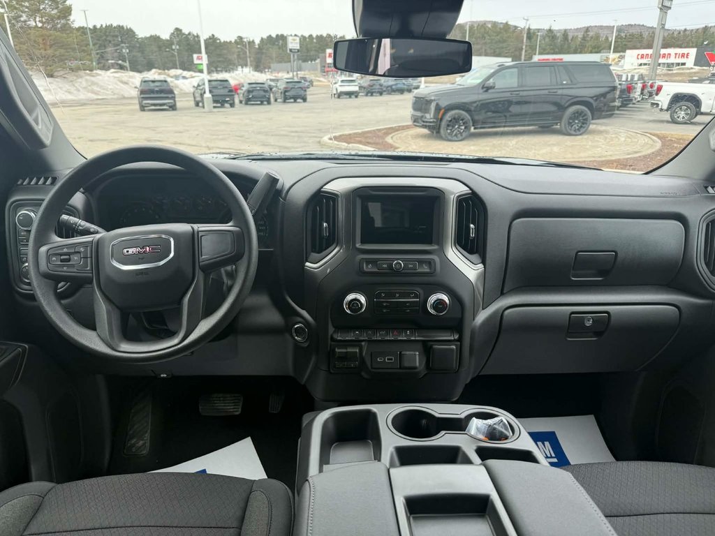 GMC Sierra 1500 PRO 2026 à Edmundston, Nouveau-Brunswick - 7 - w1024h768px