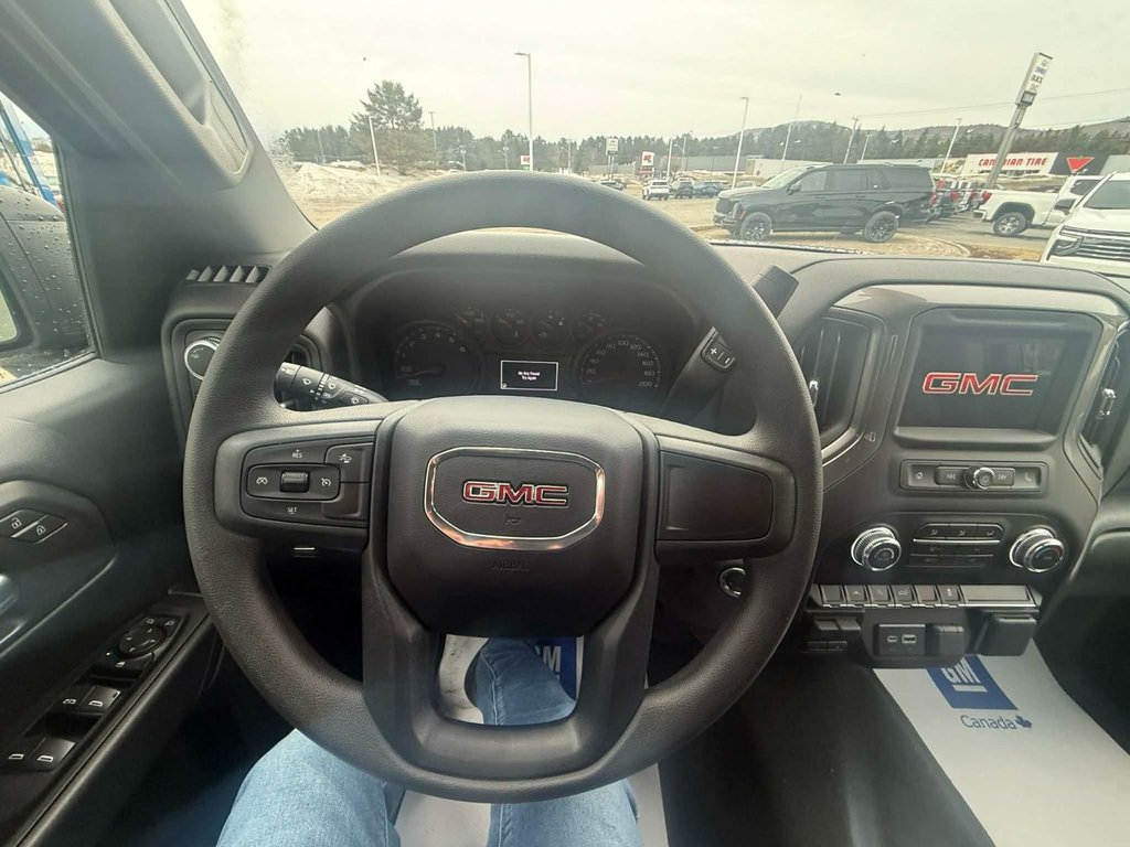 GMC Sierra 1500 PRO 2026 à Edmundston, Nouveau-Brunswick - 15 - w1024h768px