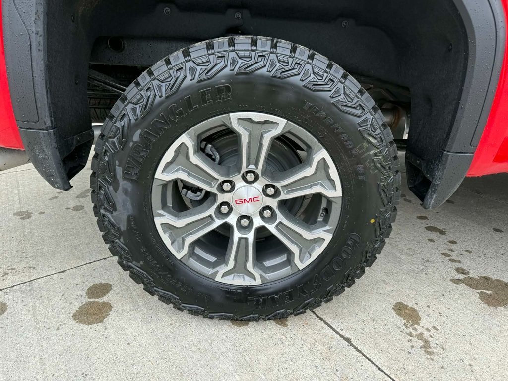 GMC Sierra 1500 PRO 2026 à Edmundston, Nouveau-Brunswick - 18 - w1024h768px