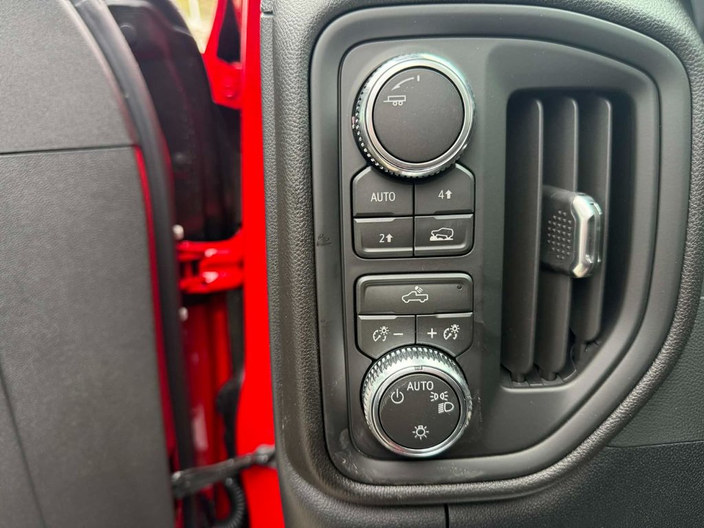 GMC Sierra 1500 PRO 2026 à Edmundston, Nouveau-Brunswick - 14 - w1024h768px