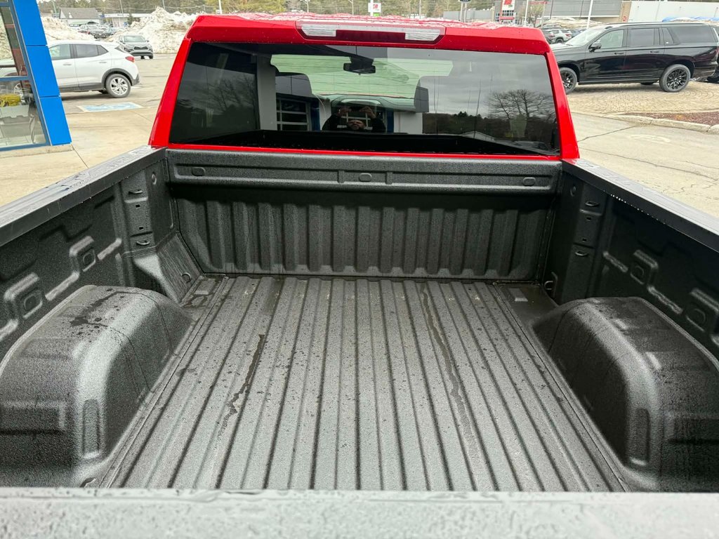 GMC Sierra 1500 PRO 2026 à Edmundston, Nouveau-Brunswick - 7 - w1024h768px