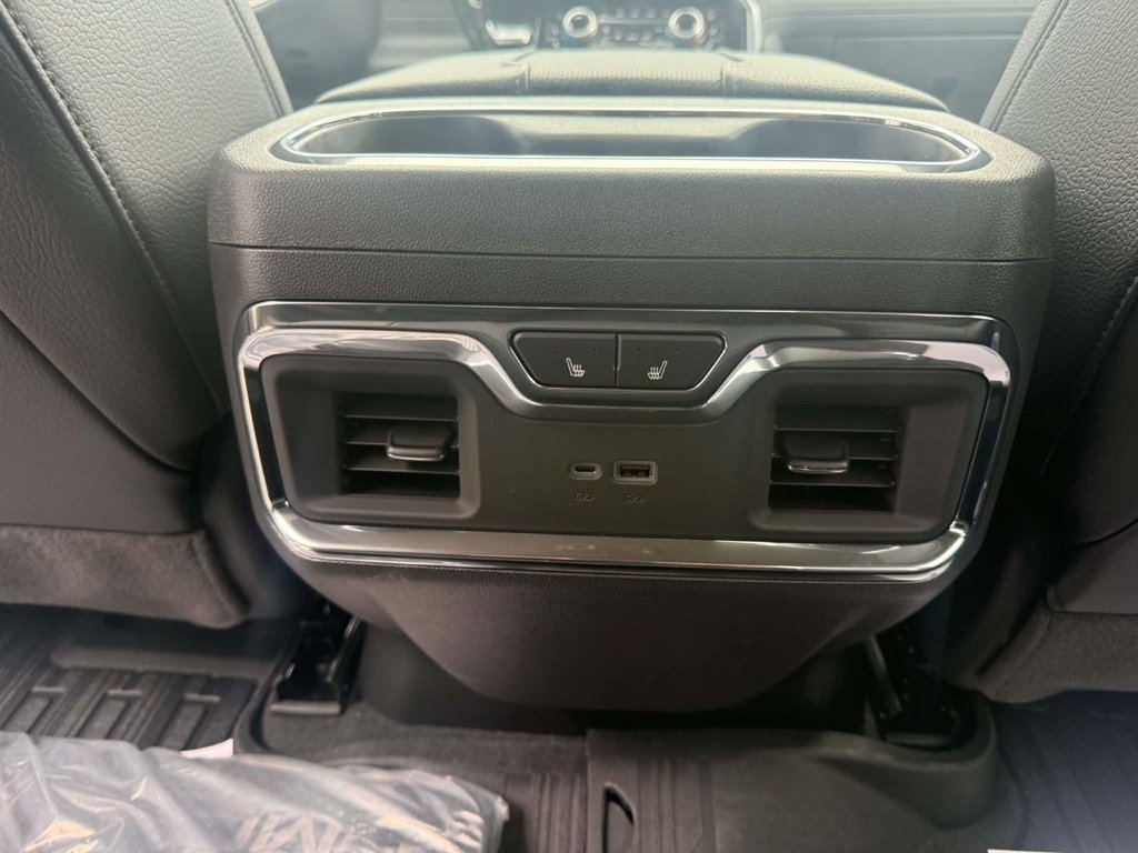 2026 GMC Sierra 1500 DENALI in Edmundston, New Brunswick - 13 - w1024h768px