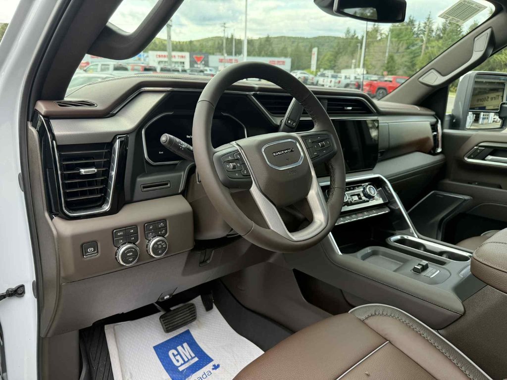 GMC SIERRA 2500 DENALI CREW CAB  2026 à Edmundston, Nouveau-Brunswick - 9 - w1024h768px