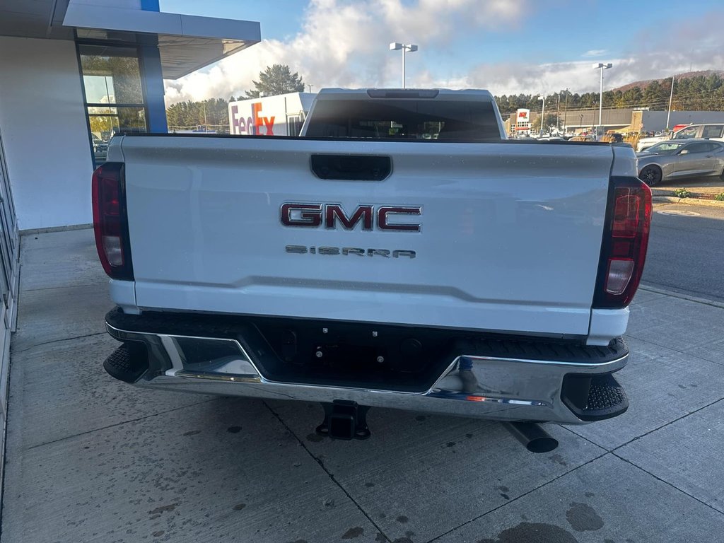 Sierra 2500 HD PRO 2025 à Edmundston, Nouveau-Brunswick - 4 - w1024h768px