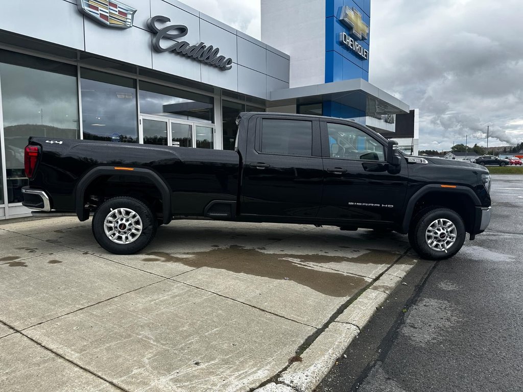 Sierra 2500 HD PRO 2025 à Edmundston, Nouveau-Brunswick - 4 - w1024h768px