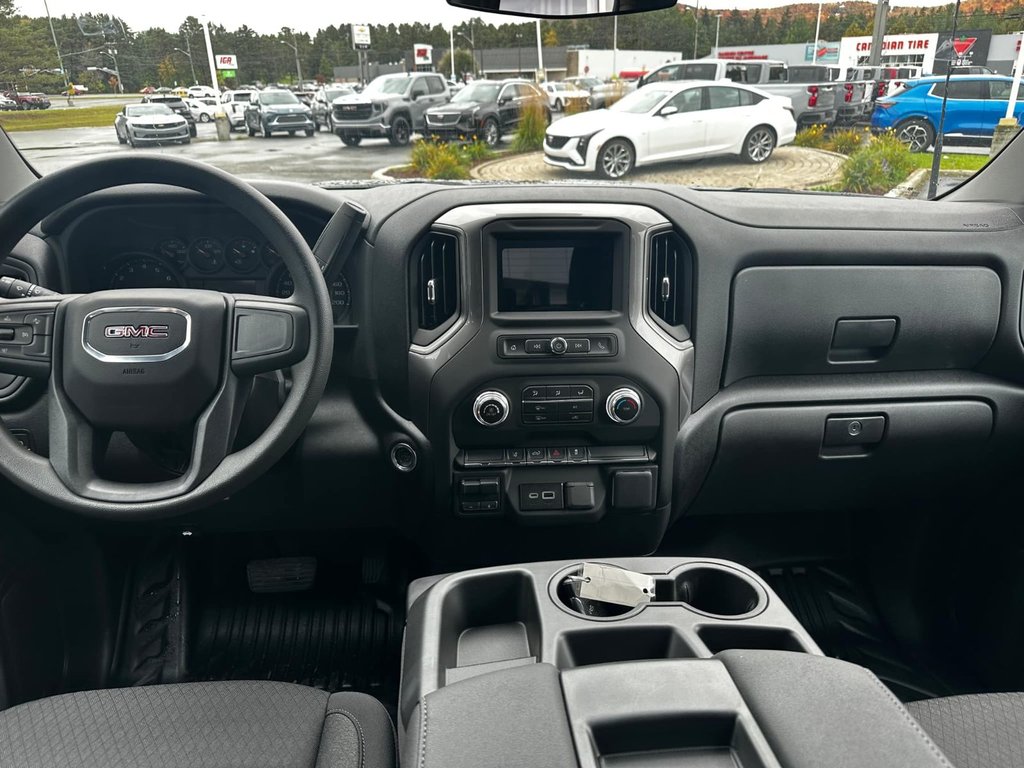 Sierra 2500 HD PRO 2025 à Edmundston, Nouveau-Brunswick - 6 - w1024h768px