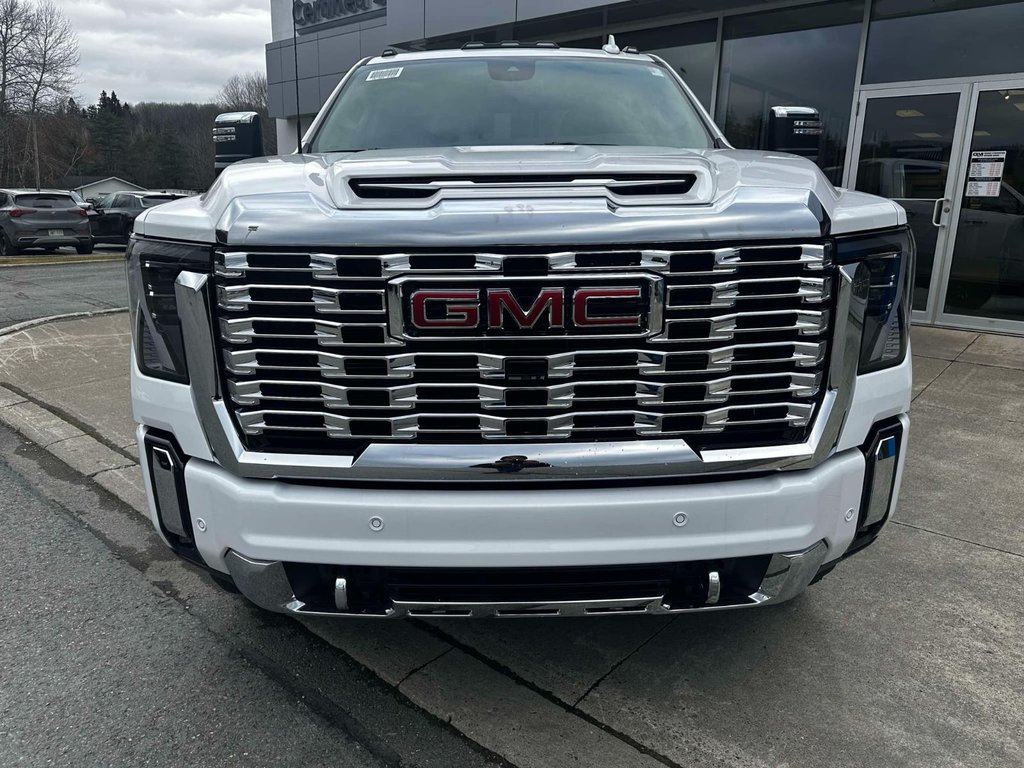 2025  Sierra 2500 HD DENALI in Edmundston, New Brunswick - 2 - w1024h768px