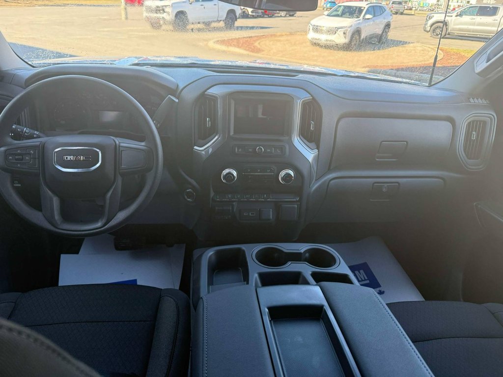 2025 GMC Sierra 2500 HD PRO in Edmundston, New Brunswick - 7 - w1024h768px