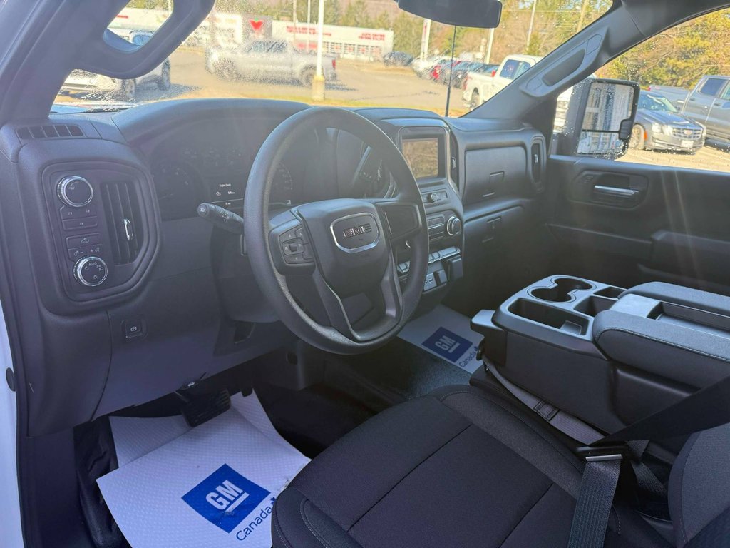 2025 GMC Sierra 2500 HD PRO in Edmundston, New Brunswick - 10 - w1024h768px