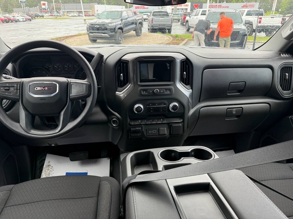 2025 GMC Sierra 2500 HD PRO in Edmundston, New Brunswick - 8 - w1024h768px