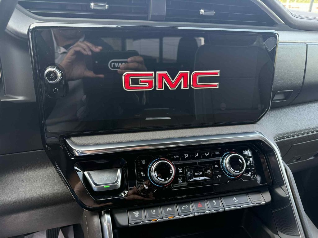 2025 GMC Sierra 2500 HD DENALI in Edmundston, New Brunswick - 17 - w1024h768px