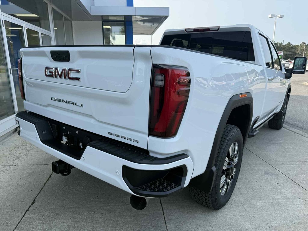 2025 GMC Sierra 2500 HD DENALI in Edmundston, New Brunswick - 7 - w1024h768px