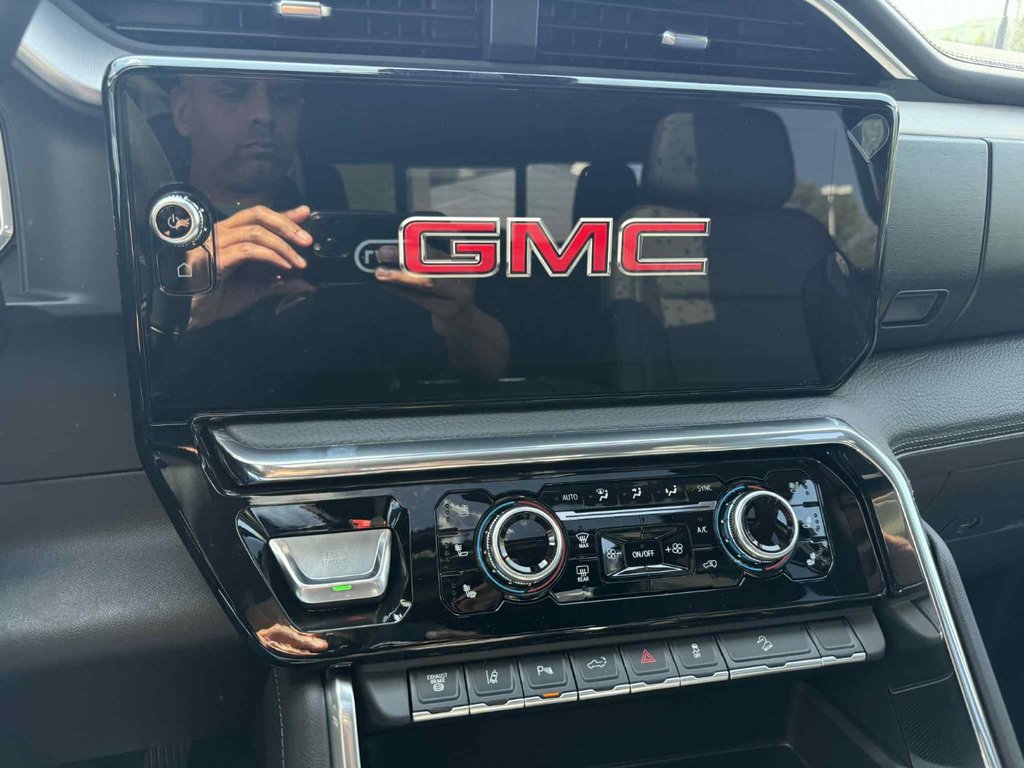 2025 GMC Sierra 2500 HD DENALI in Edmundston, New Brunswick - 23 - w1024h768px