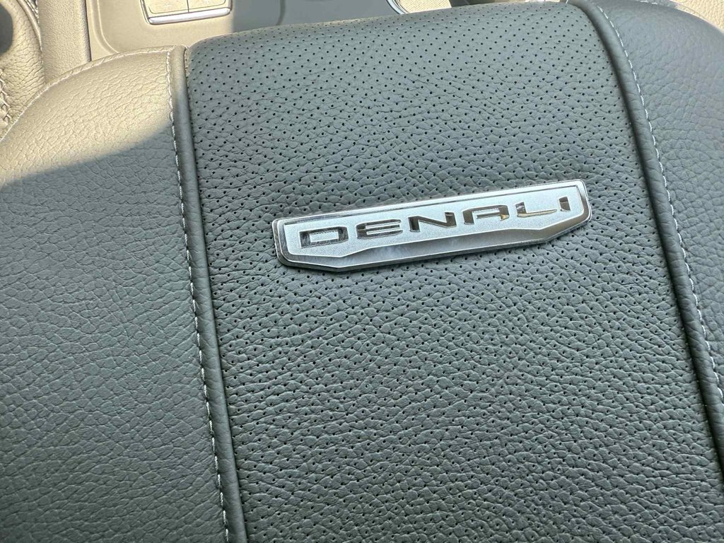 2025 GMC Sierra 2500 HD DENALI in Edmundston, New Brunswick - 12 - w1024h768px