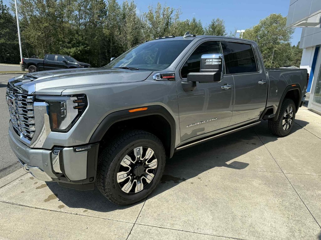 2025 GMC Sierra 2500 HD DENALI in Edmundston, New Brunswick - 5 - w1024h768px
