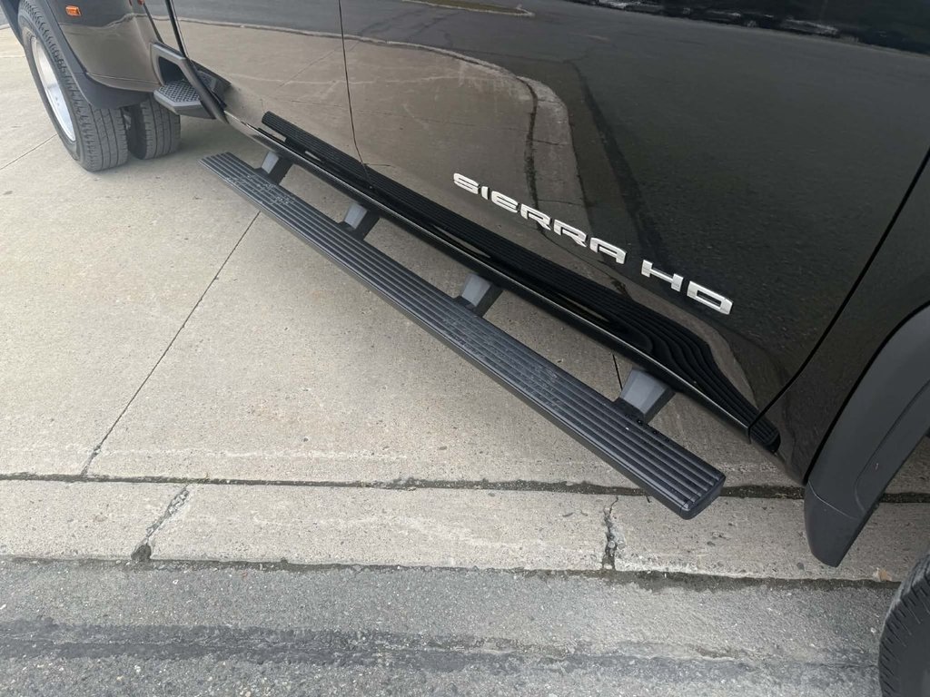 2025 GMC Sierra 3500HD Pro in Edmundston, New Brunswick - 19 - w1024h768px