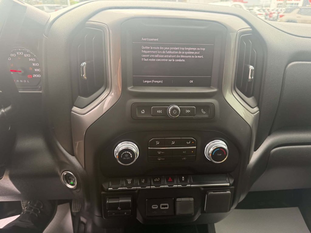 2025 GMC Sierra 3500HD Pro in Edmundston, New Brunswick - 7 - w1024h768px