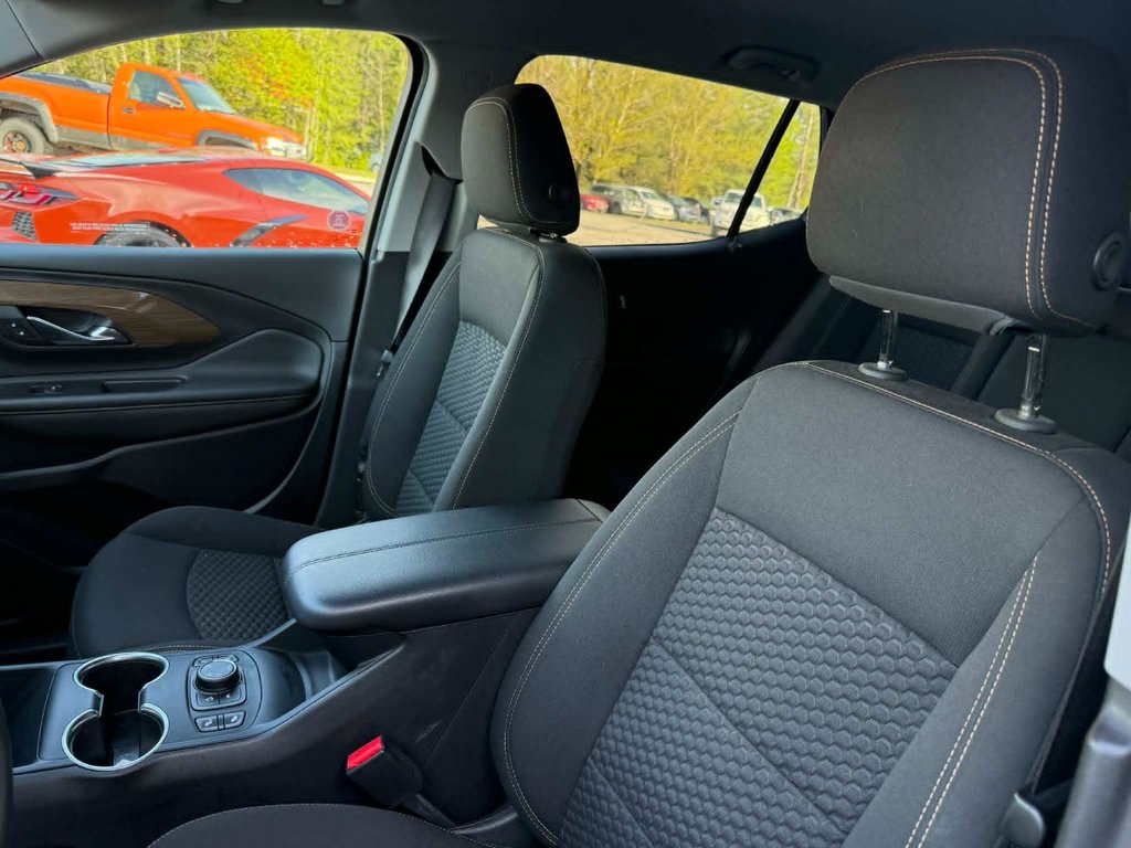 2020 GMC Terrain SLE in Edmundston, New Brunswick - 13 - w1024h768px