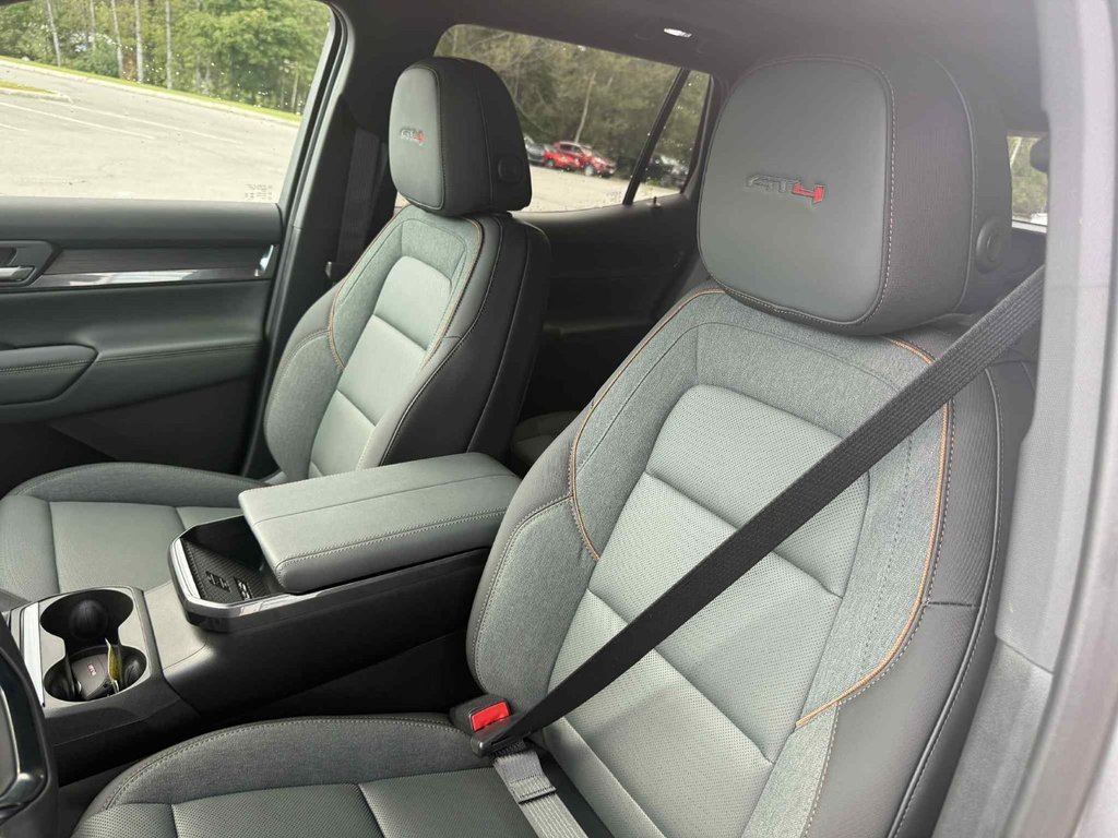 2026 GMC Terrain AT4 in Edmundston, New Brunswick - 10 - w1024h768px