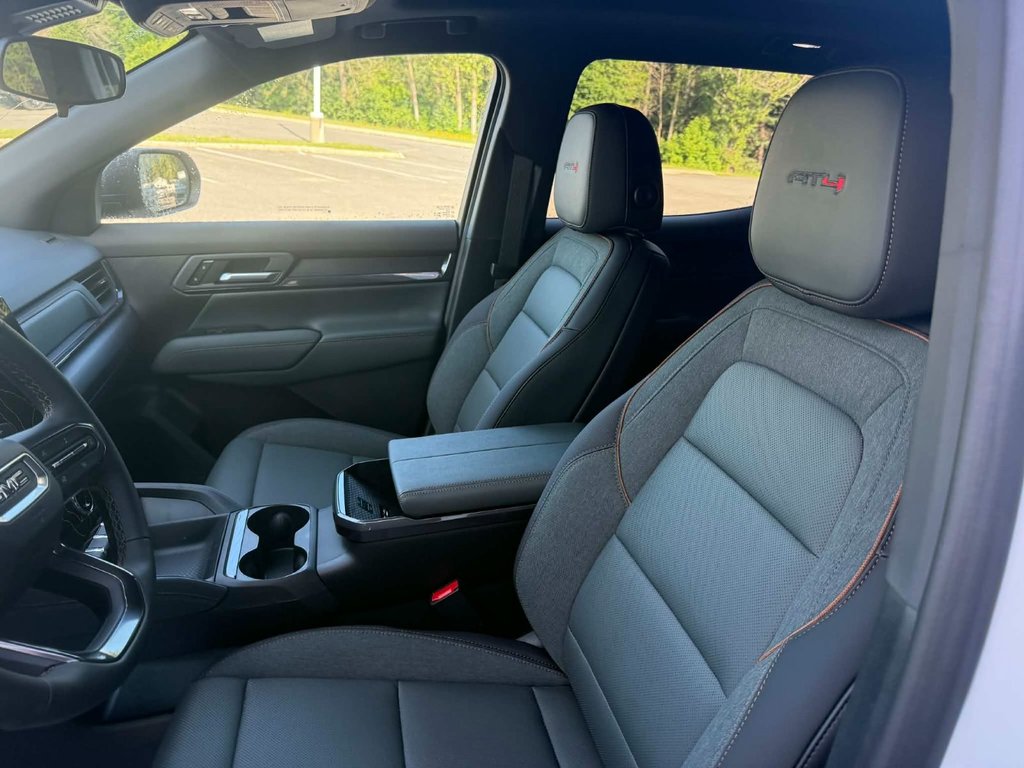 GMC Terrain AT4 2027 à Edmundston, Nouveau-Brunswick - 8 - w1024h768px